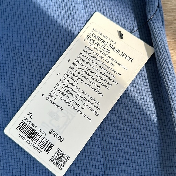 Lululemon Textured Mesh Short-Sleeve Polo Shirt - Picture 5 of 9